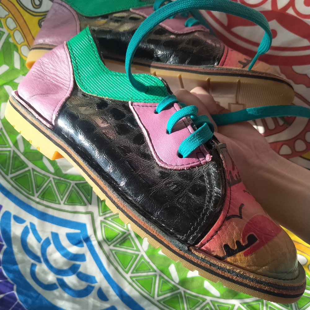 Unique Leather patchwork shoe 7 - Picture 5 of 6